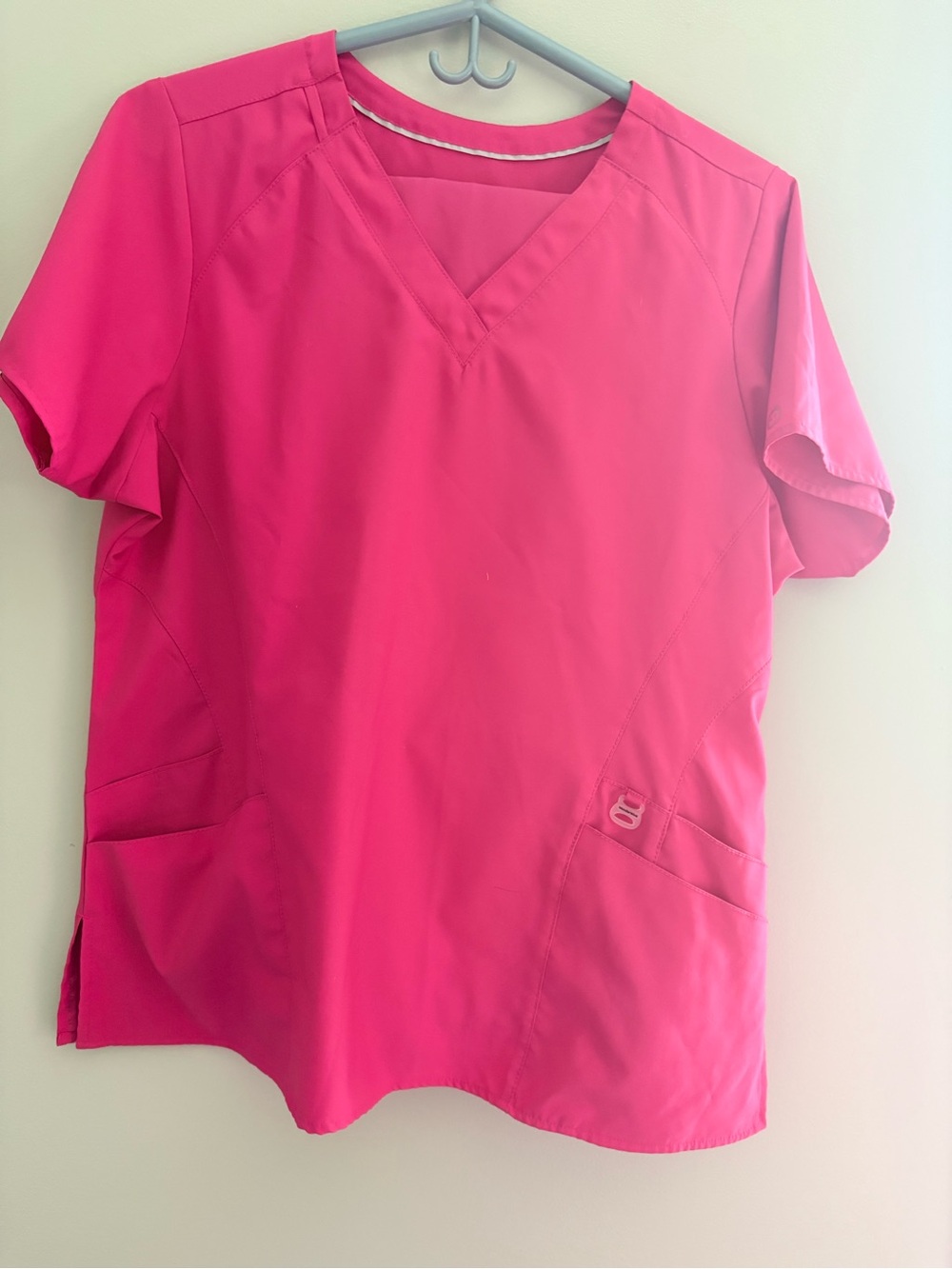 WonderWink Women's Hot Pink V-Neck Scrub Top